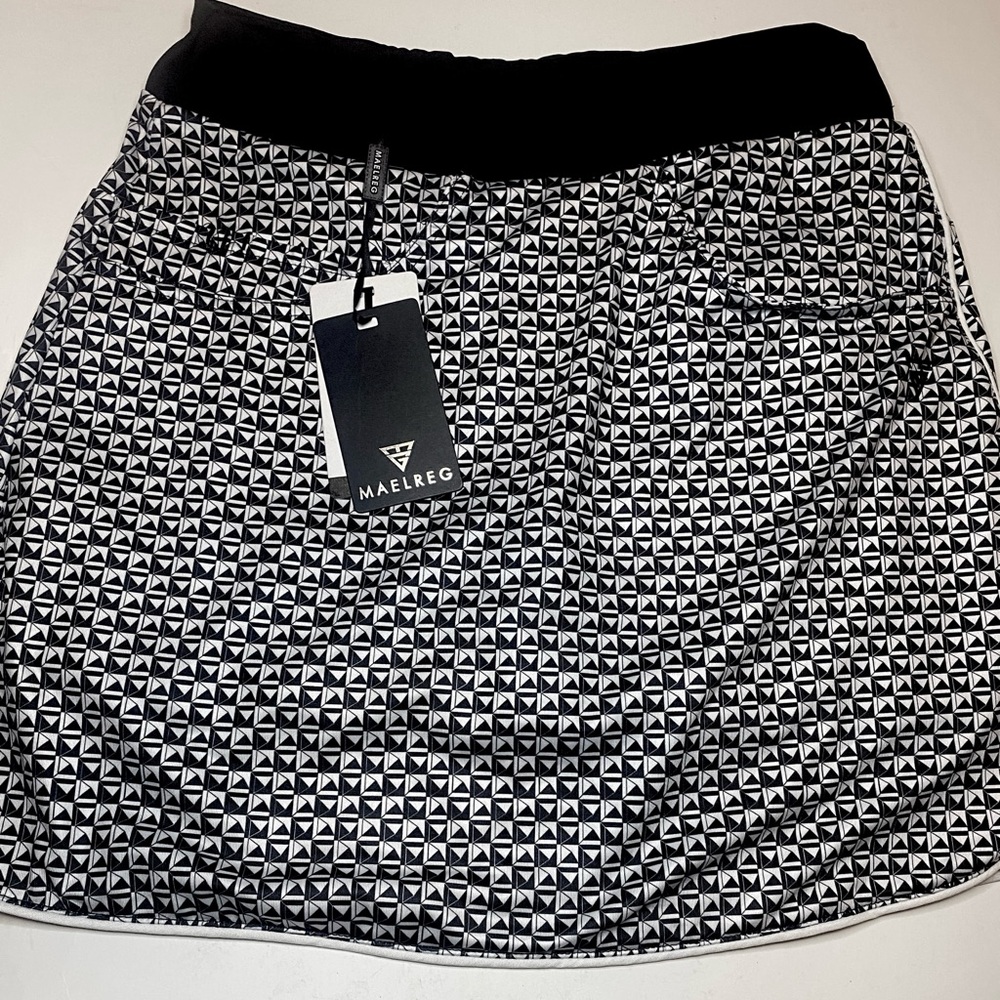 Black and White Patterned Women's Skirt Skort